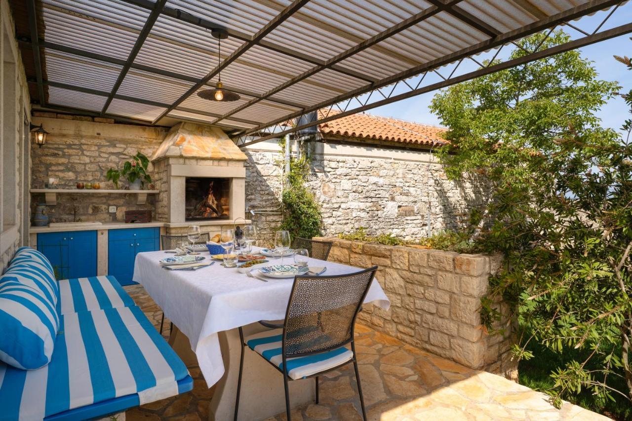 Villa Daulos Novigrad  Exterior photo