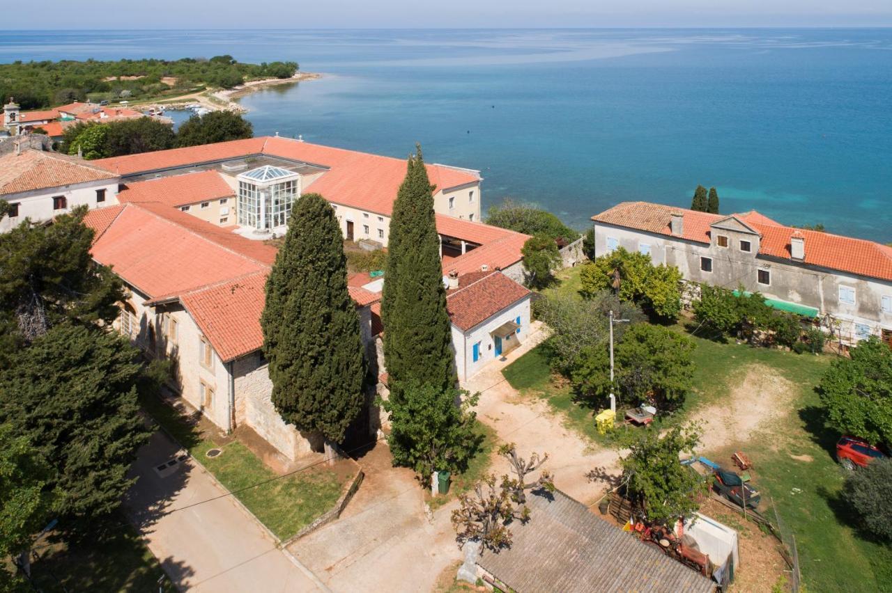 Villa Daulos Novigrad  Exterior photo