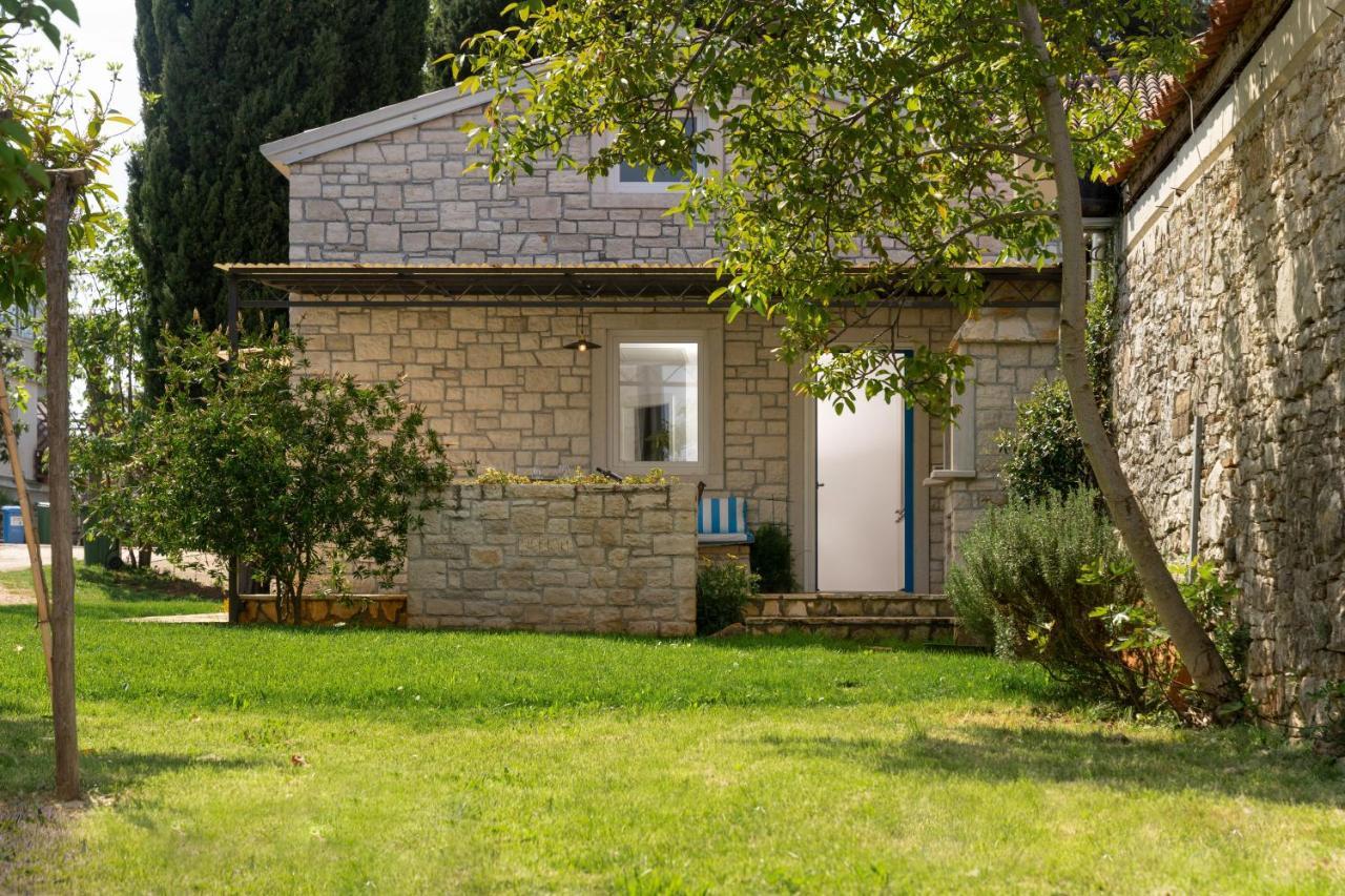 Villa Daulos Novigrad  Exterior photo